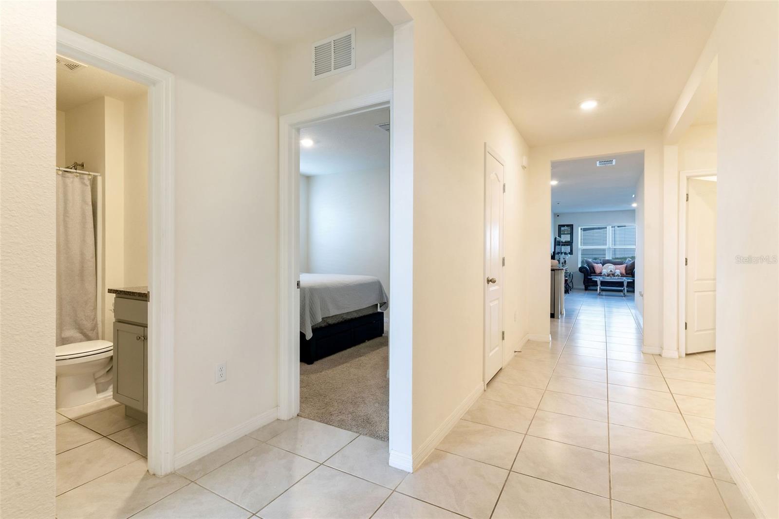 Image 8 of 42 For 9537 Black Walnut Drive