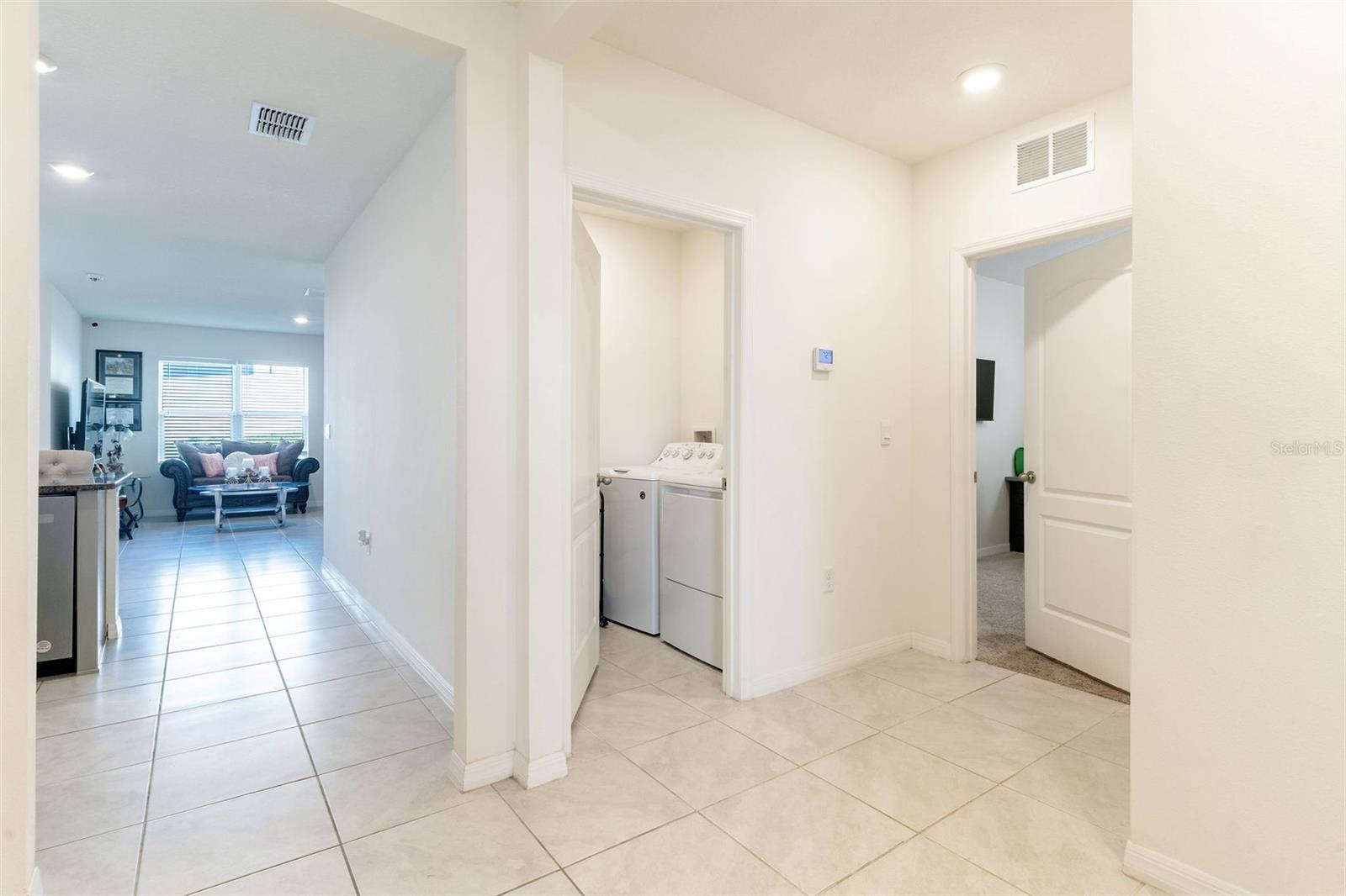 Image 9 of 42 For 9537 Black Walnut Drive