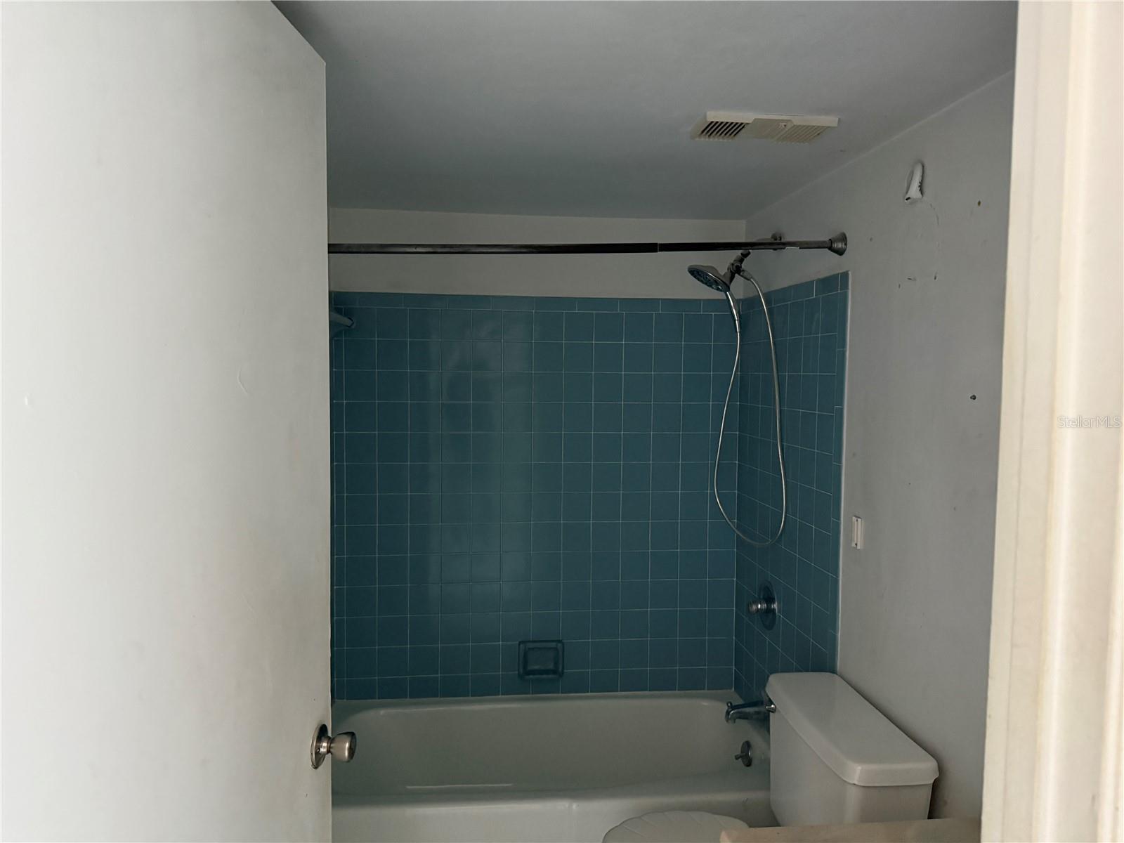 Image 6 of 11 For 238 Chandler Street 203