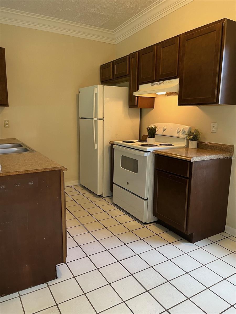 Image 5 of 10 For 127 Country Club Drive