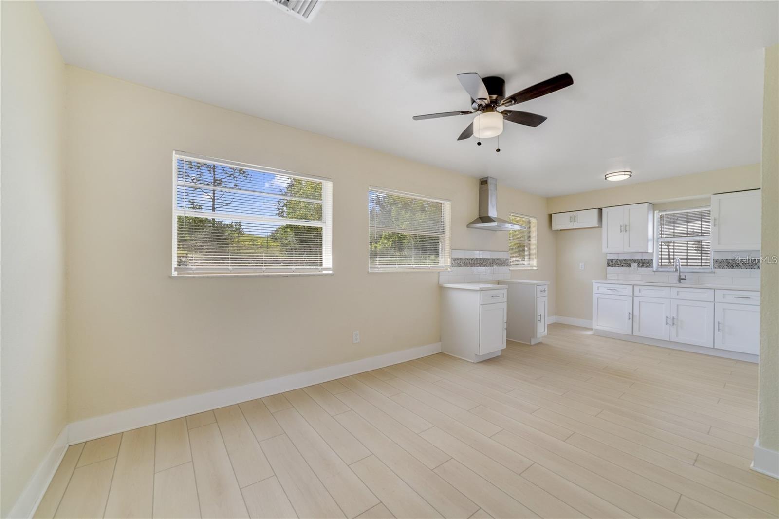 Image 6 of 17 For 30 Hammon Drive