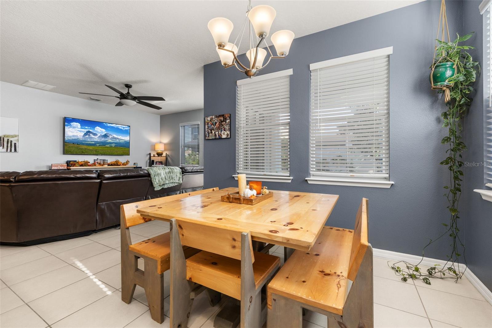 Image 13 of 67 For 129 Whirlaway Drive