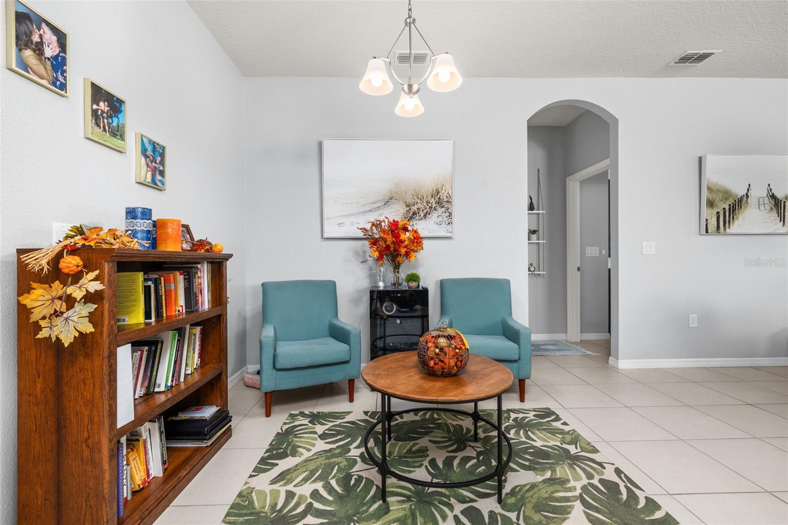 Image 16 of 67 For 129 Whirlaway Drive