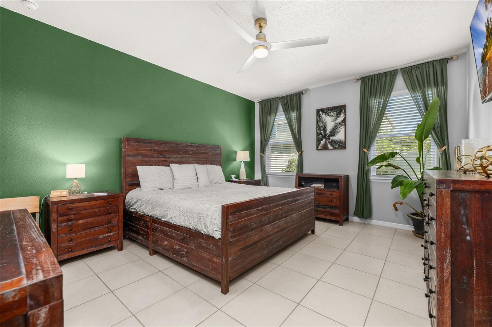 Image 22 of 67 For 129 Whirlaway Drive