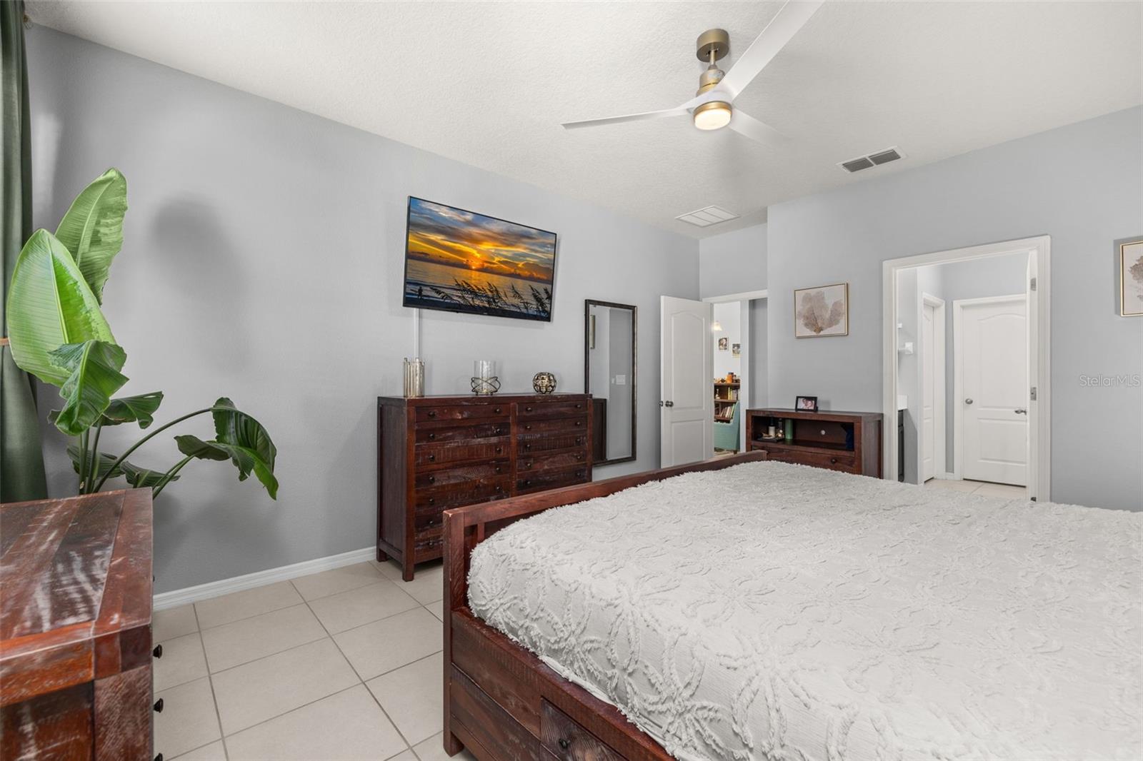 Image 24 of 67 For 129 Whirlaway Drive