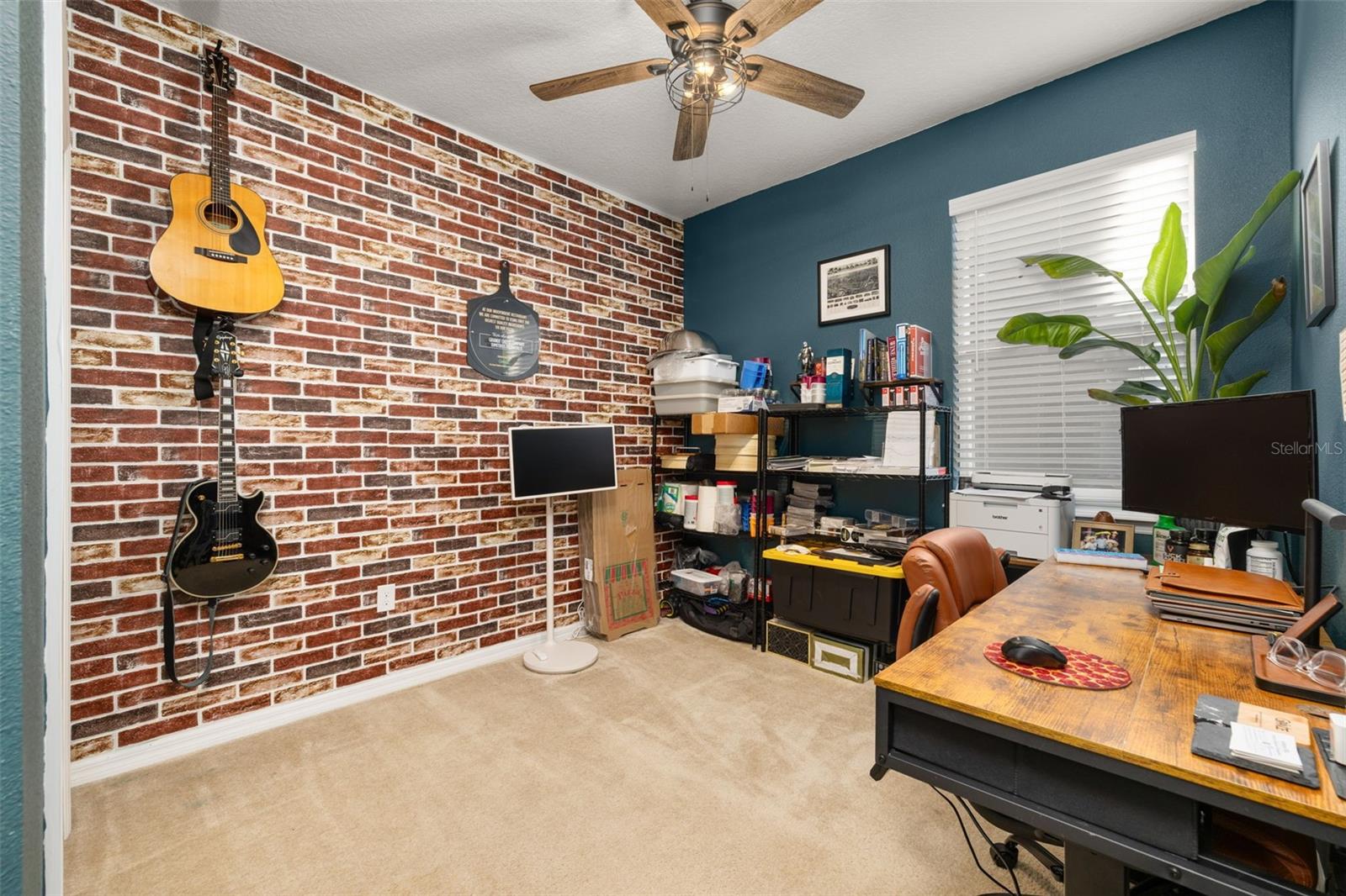 Image 29 of 67 For 129 Whirlaway Drive