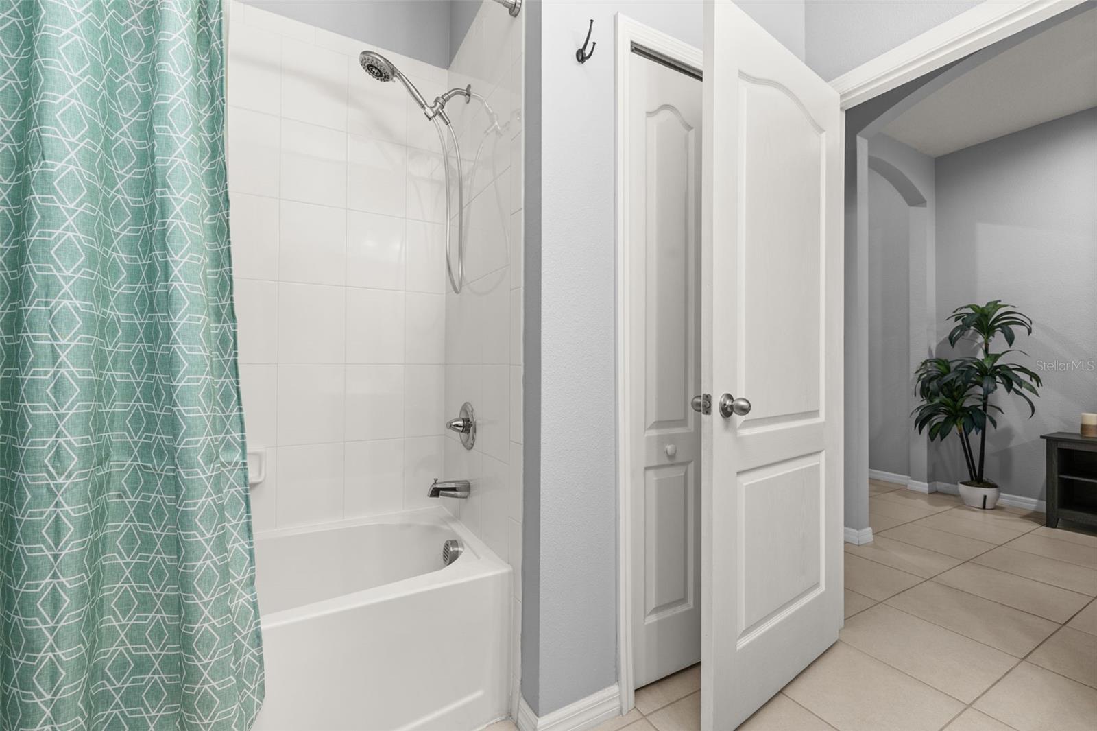 Image 37 of 67 For 129 Whirlaway Drive