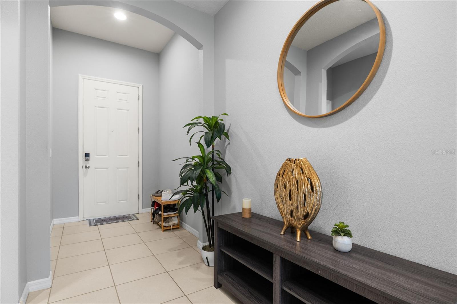 Image 5 of 67 For 129 Whirlaway Drive