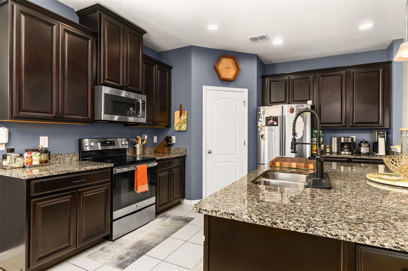 Image 9 of 67 For 129 Whirlaway Drive