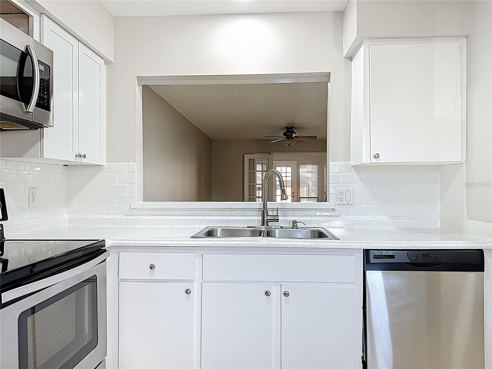 Image 10 of 41 For 4320 Middlebrook Road 2