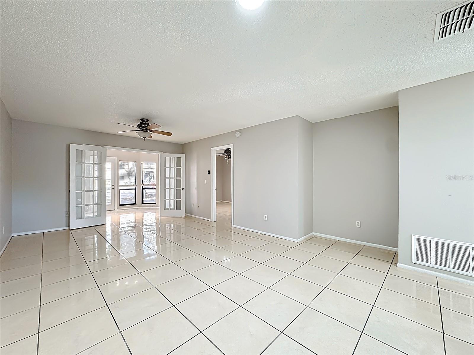 Image 13 of 41 For 4320 Middlebrook Road 2