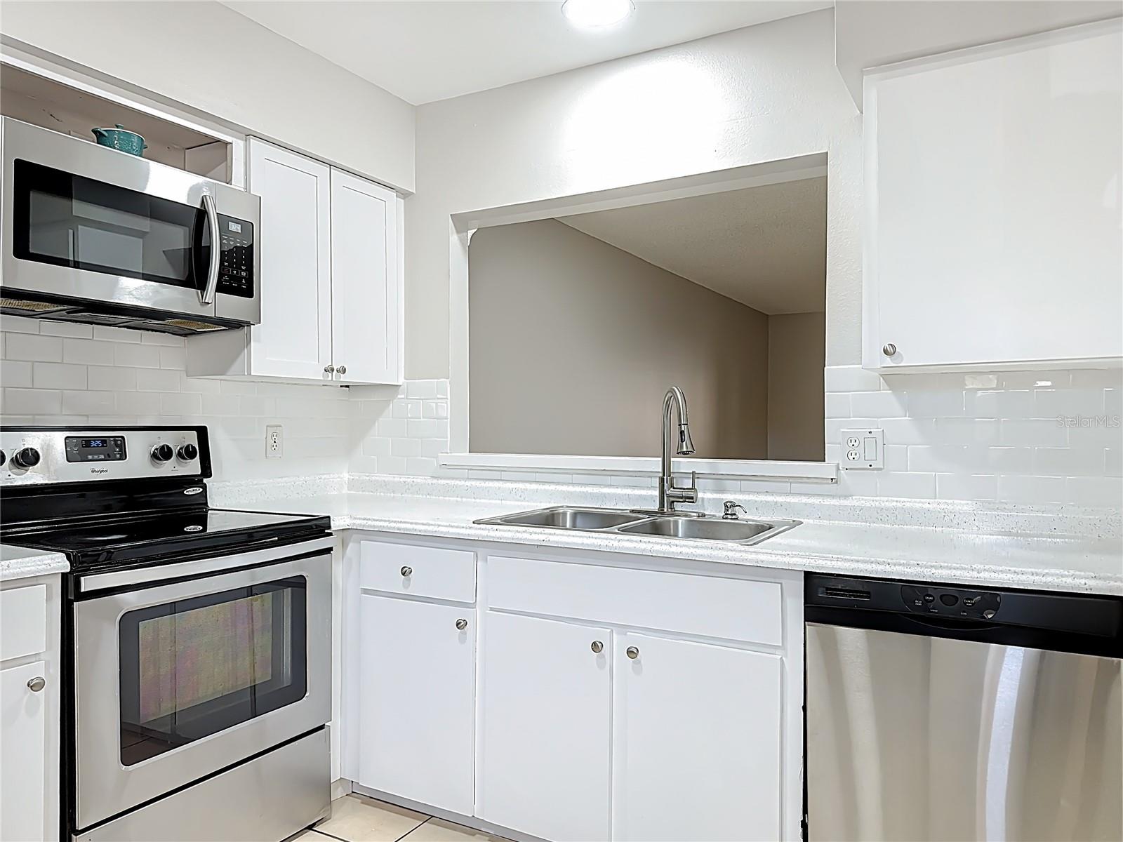 Image 7 of 41 For 4320 Middlebrook Road 2