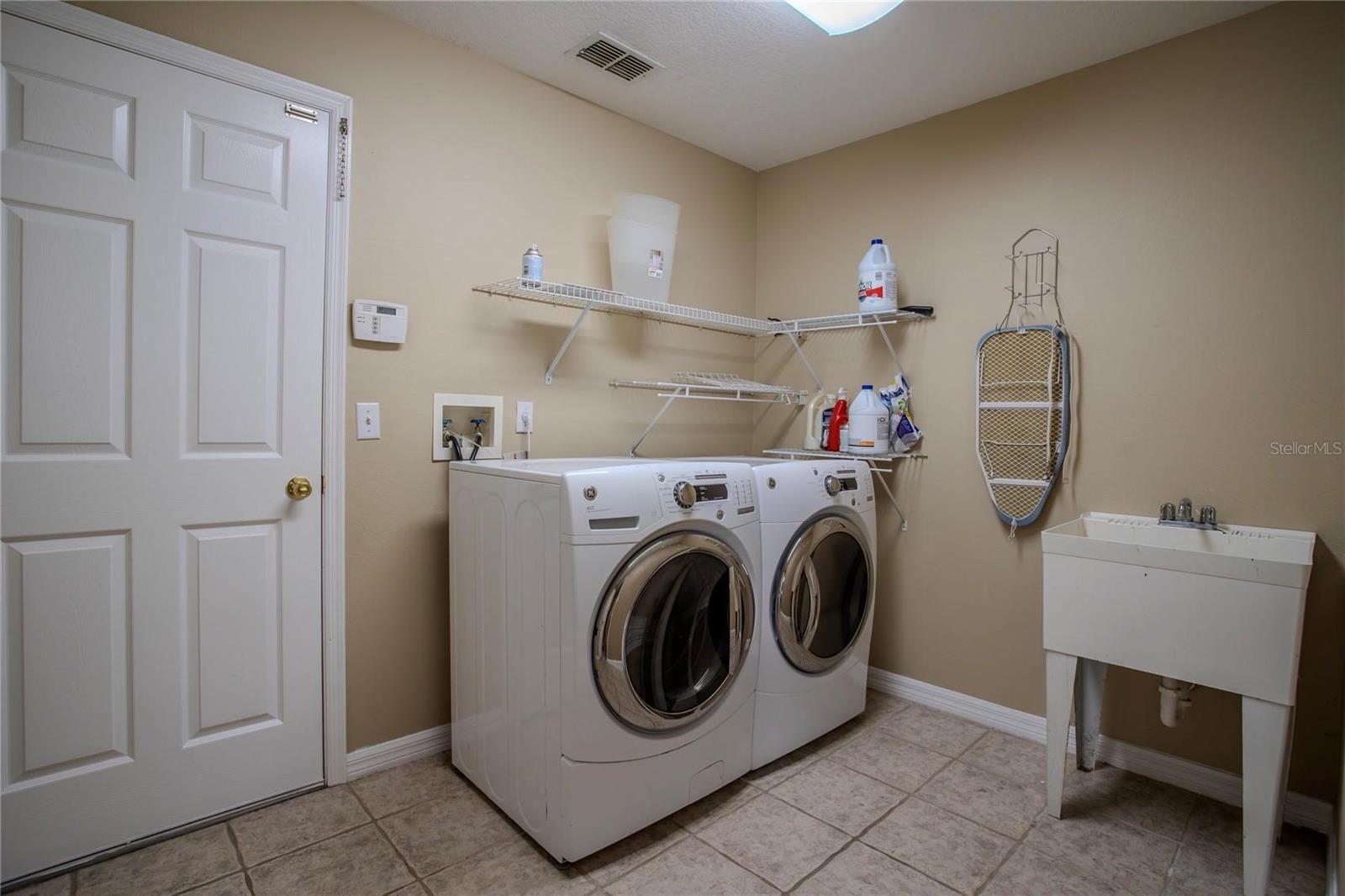 Image 26 of 65 For 12618 Greco Drive