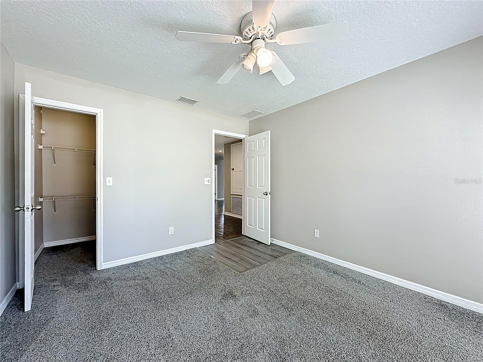 Image 30 of 68 For 6 Llowick Court