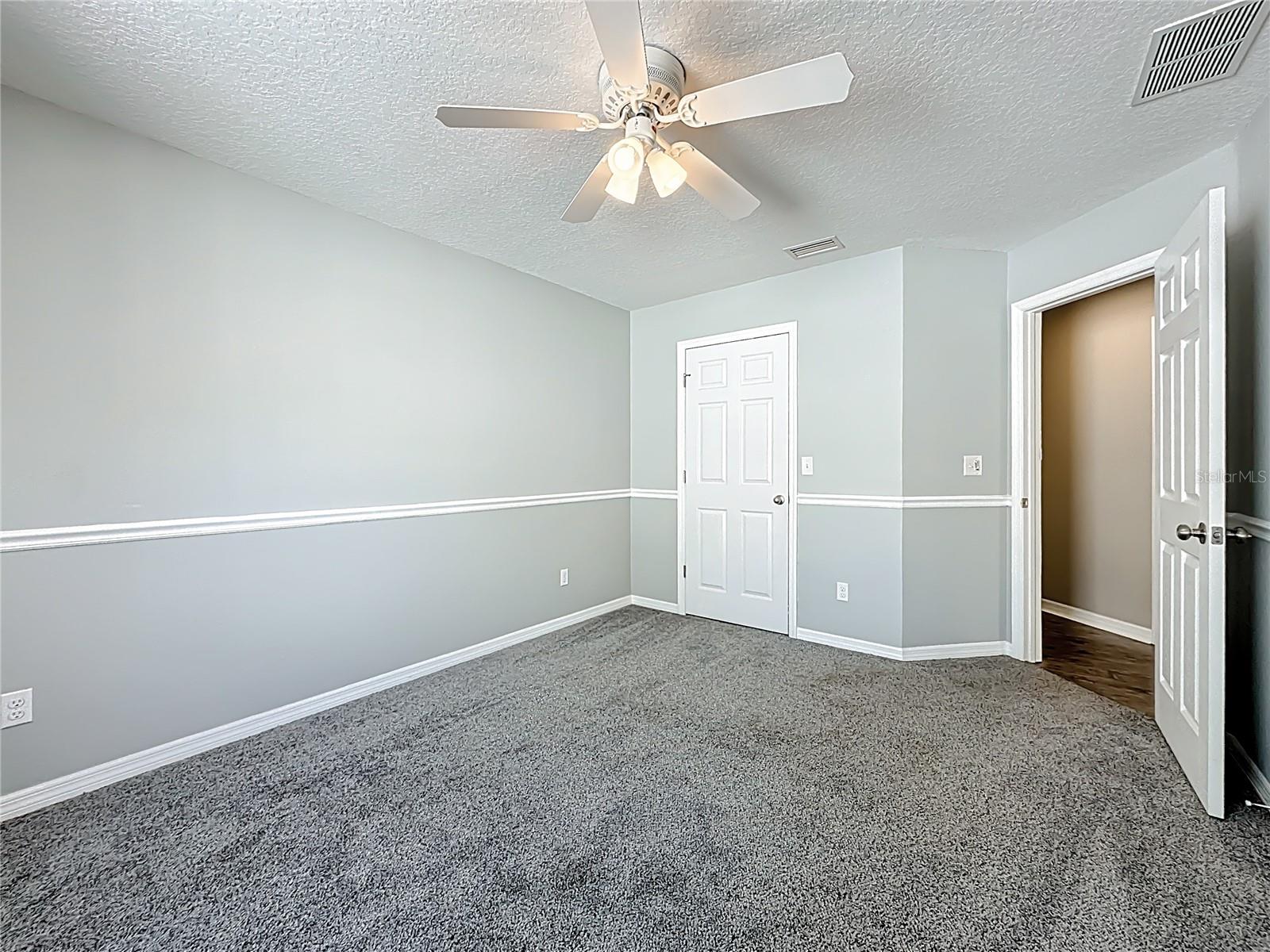 Image 48 of 68 For 6 Llowick Court