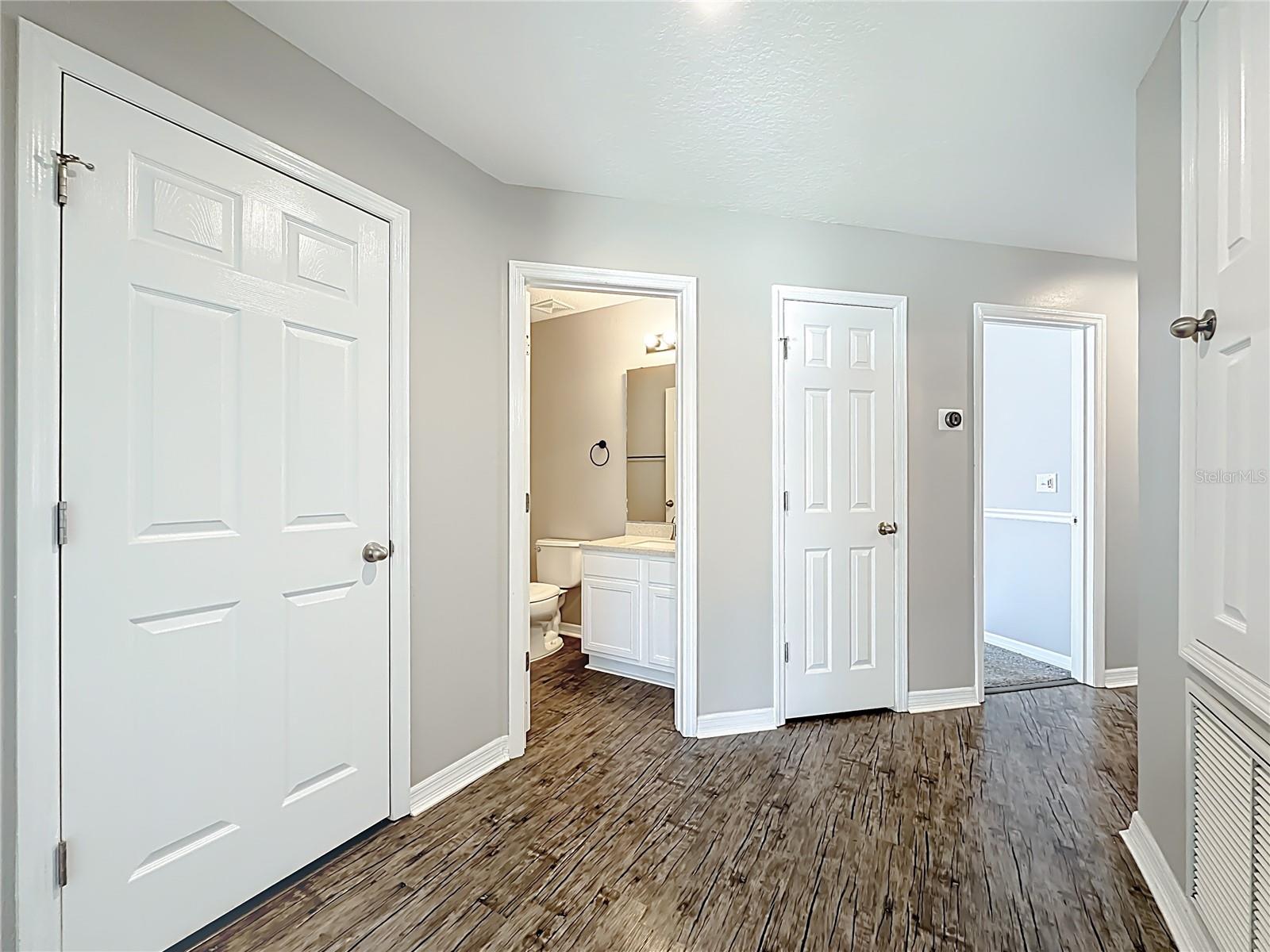 Image 51 of 68 For 6 Llowick Court