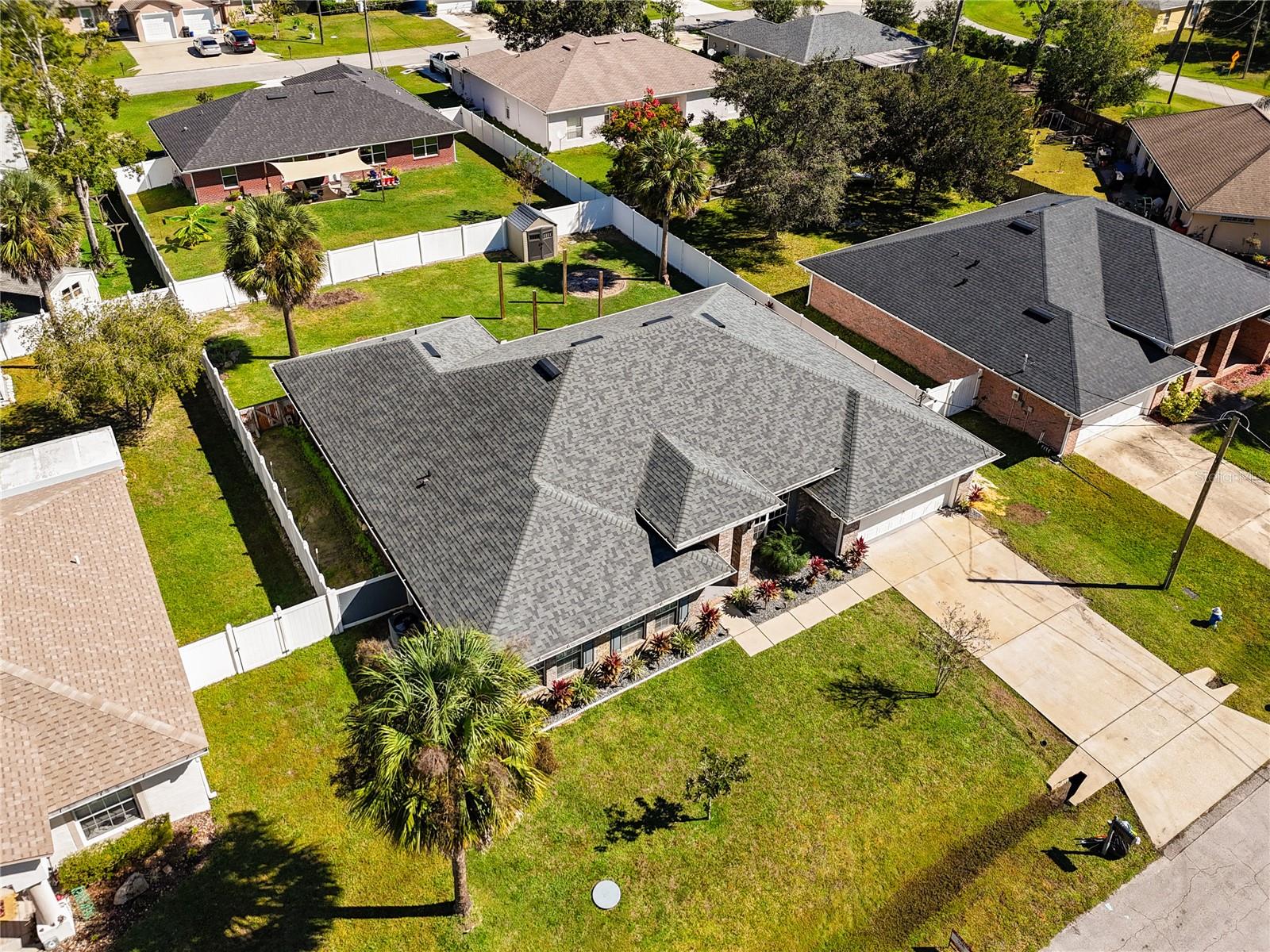 Image 7 of 68 For 6 Llowick Court