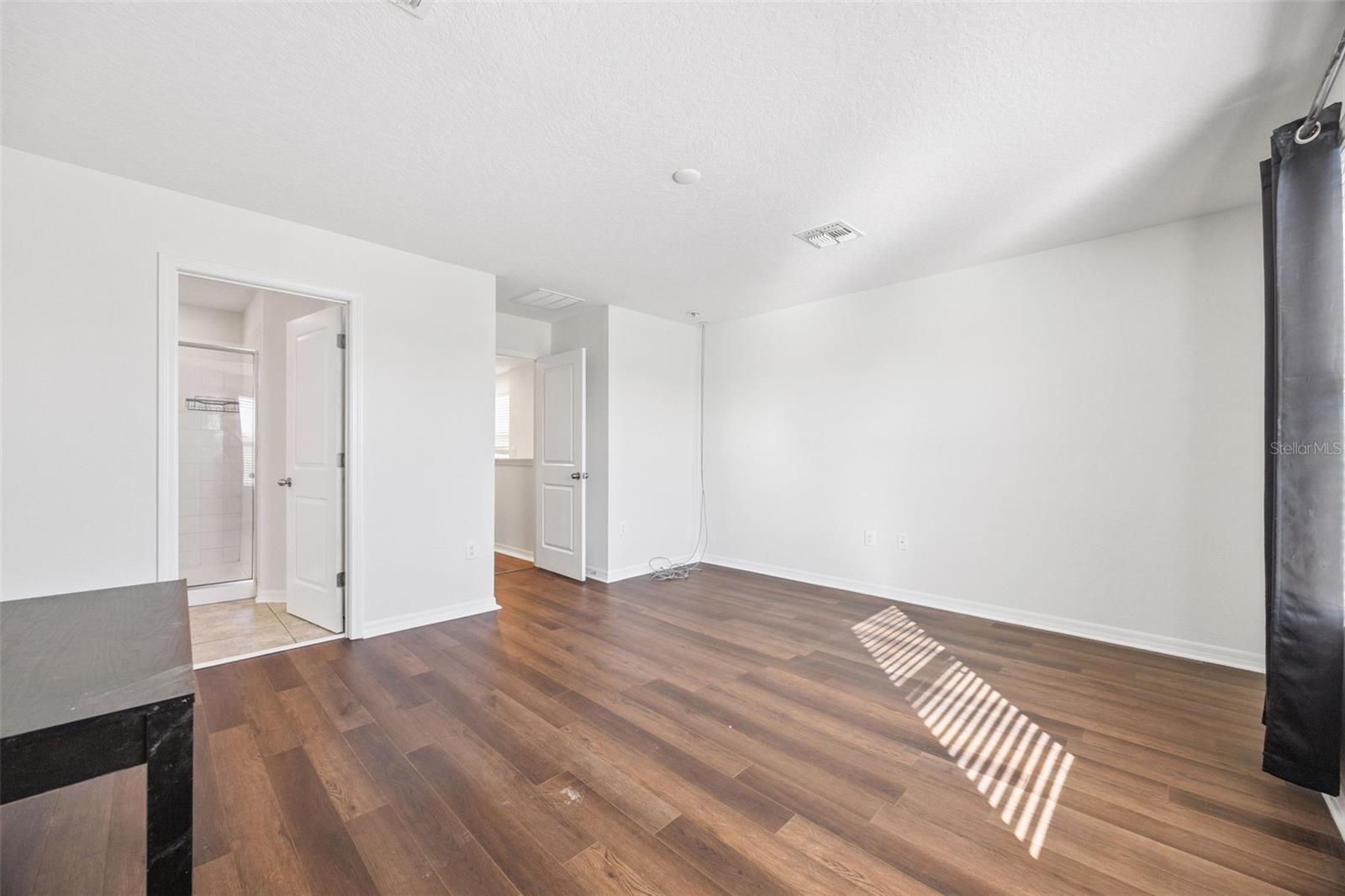 Image 23 of 80 For 10061 Bedtime Story Drive