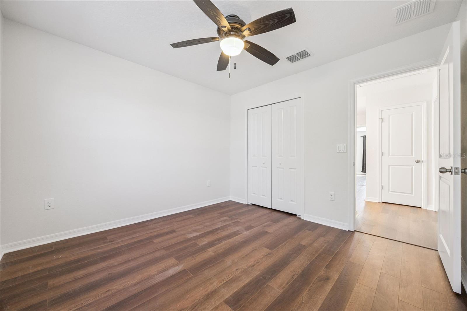 Image 31 of 80 For 10061 Bedtime Story Drive