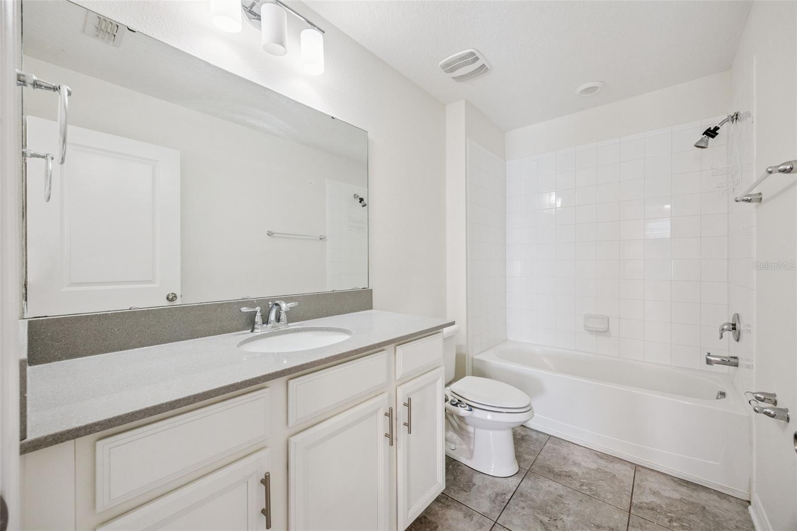 Image 33 of 80 For 10061 Bedtime Story Drive