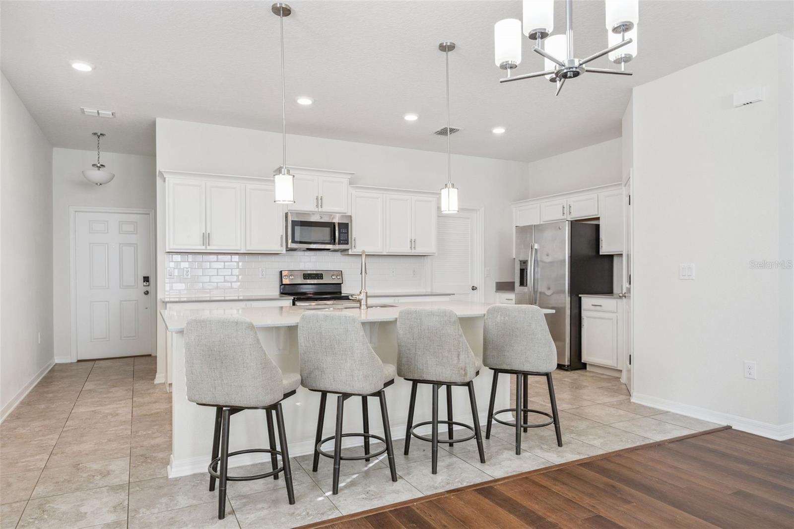 Image 65 of 80 For 10061 Bedtime Story Drive