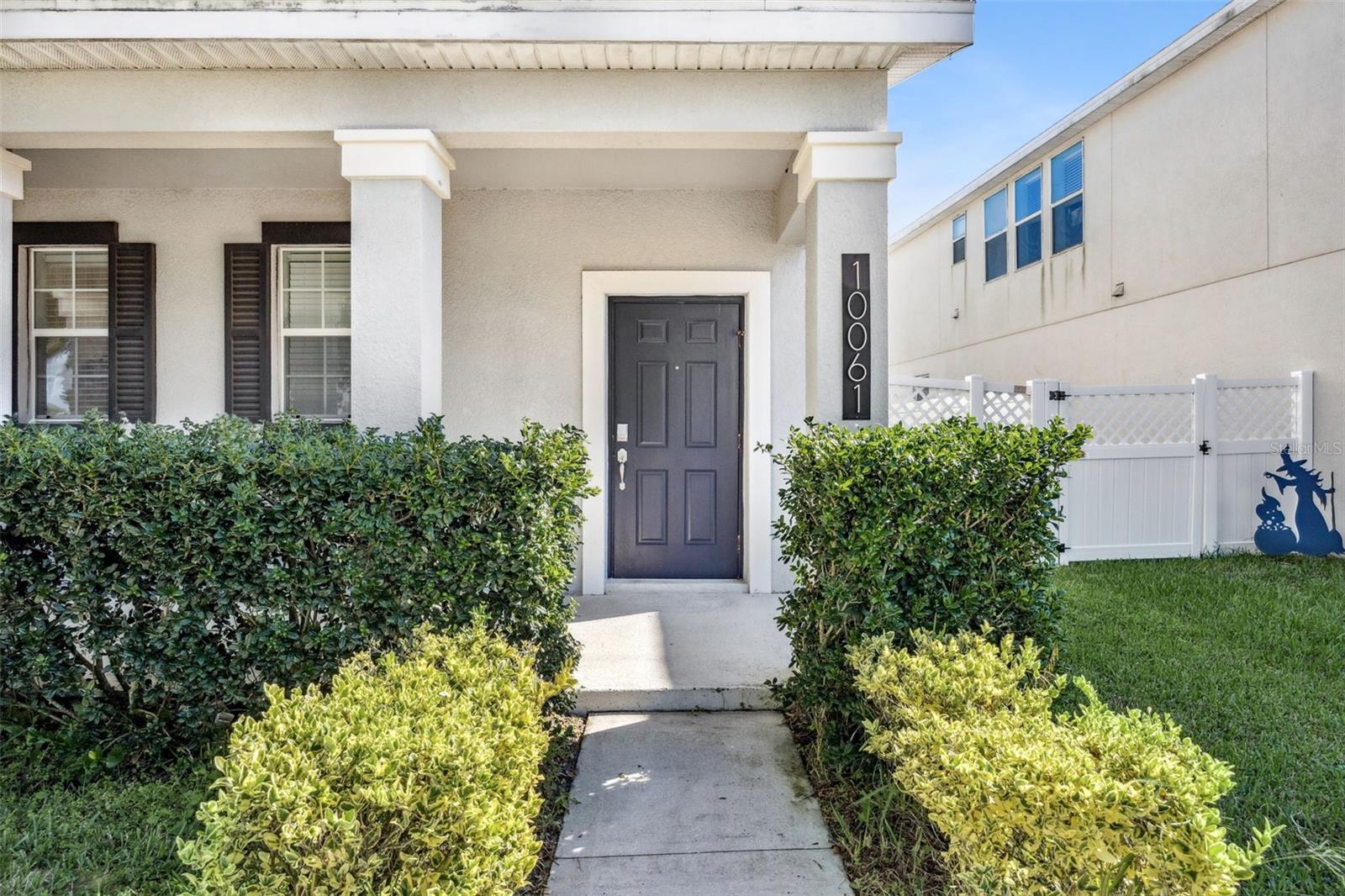 Image 77 of 80 For 10061 Bedtime Story Drive