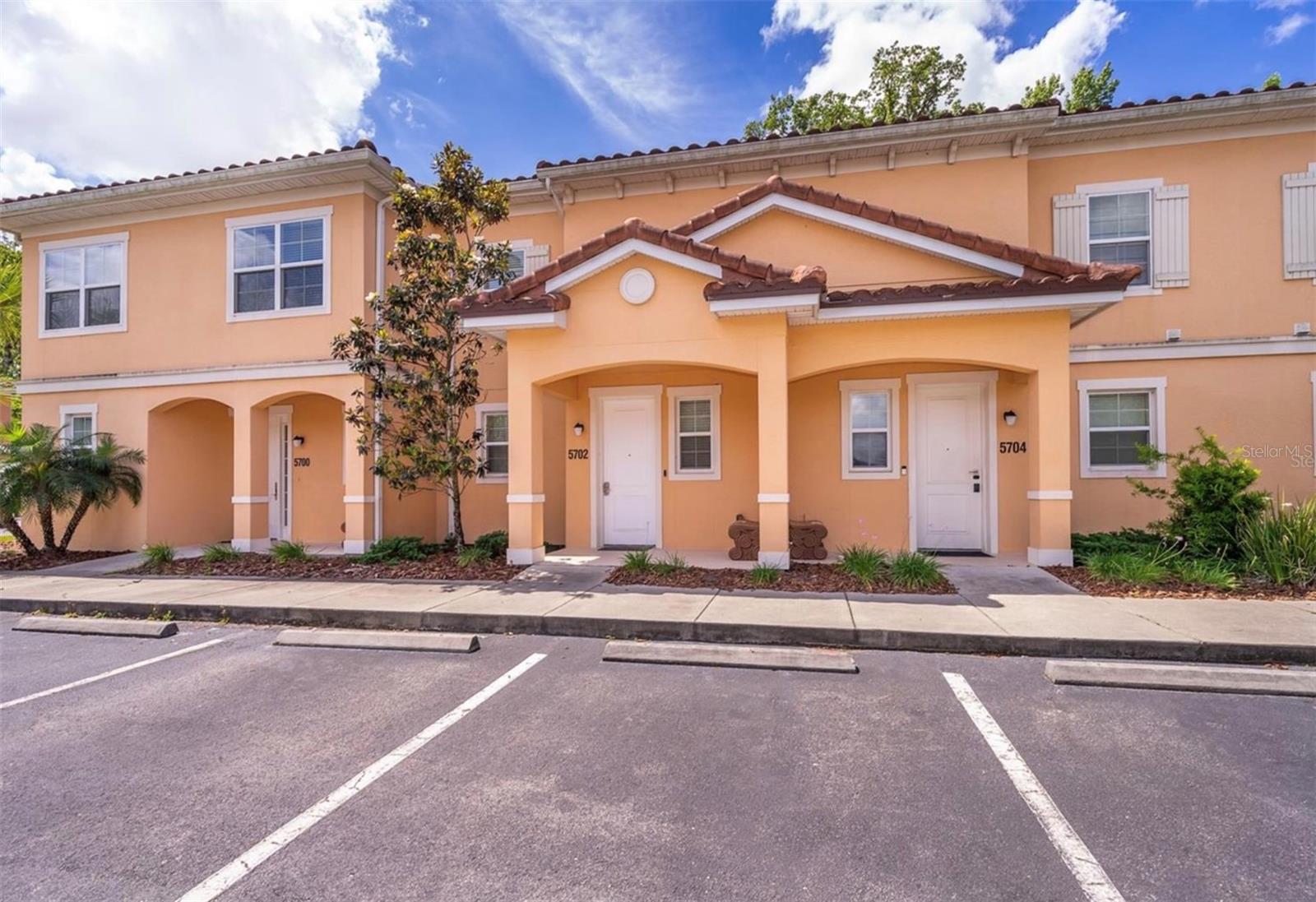 Details for 5702 Olga Street, KISSIMMEE, FL 34746