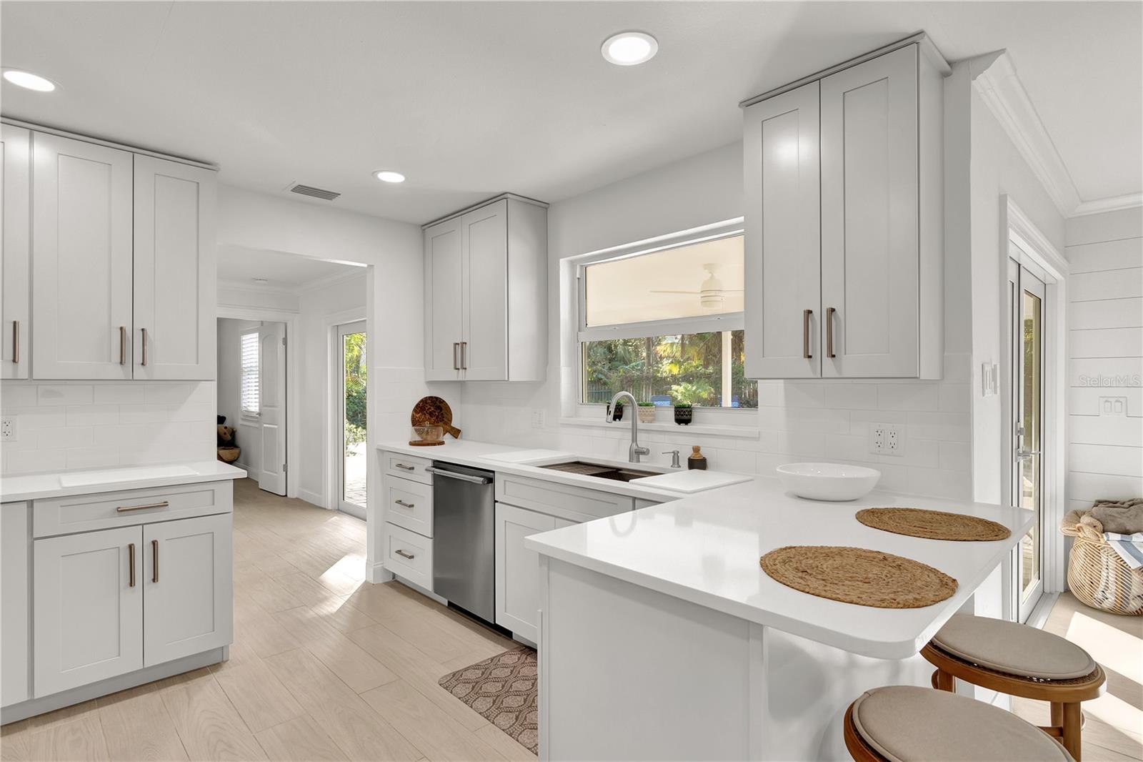 Image 13 of 22 For 1945 Anglers Cove