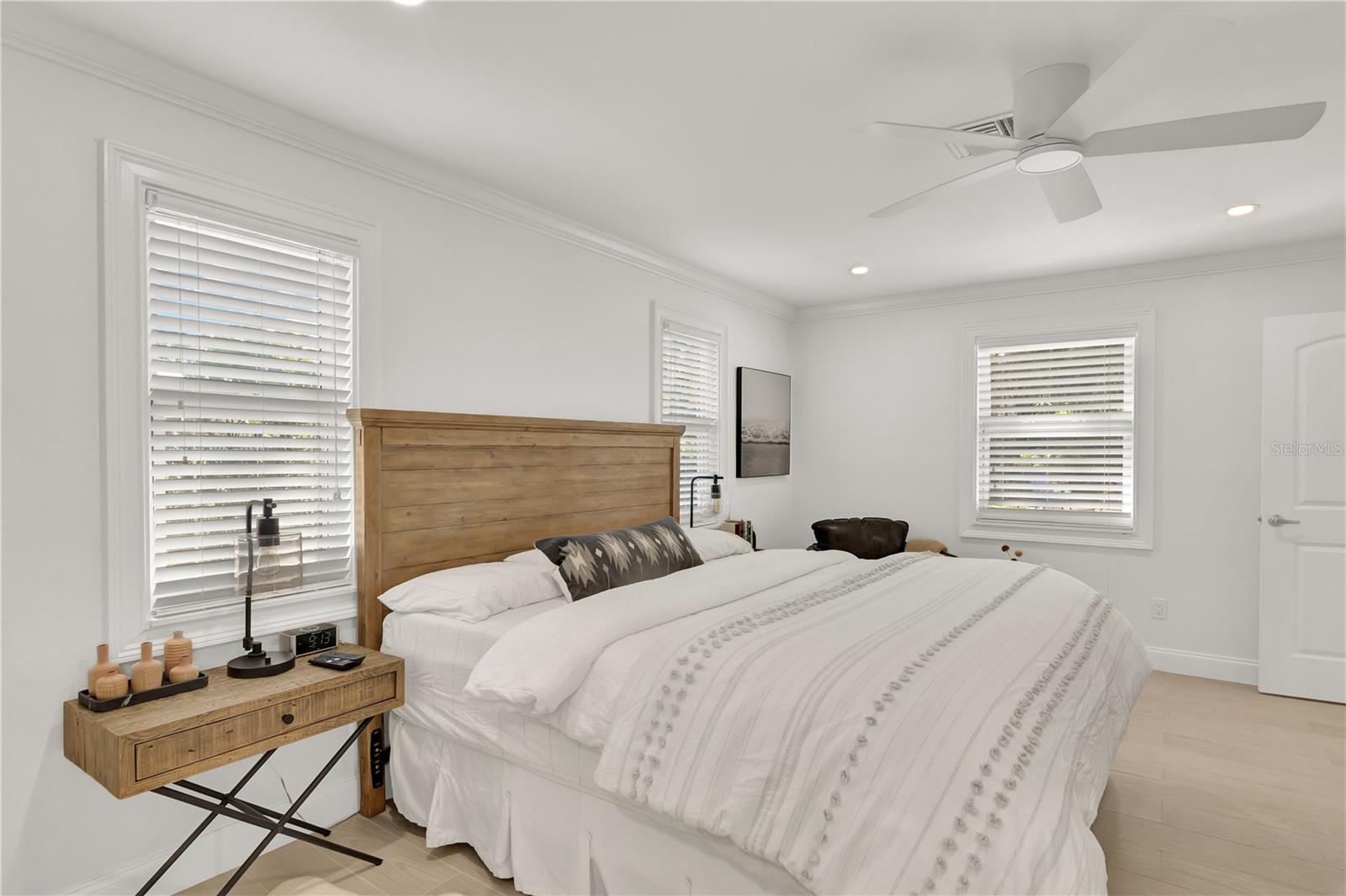 Image 15 of 22 For 1945 Anglers Cove