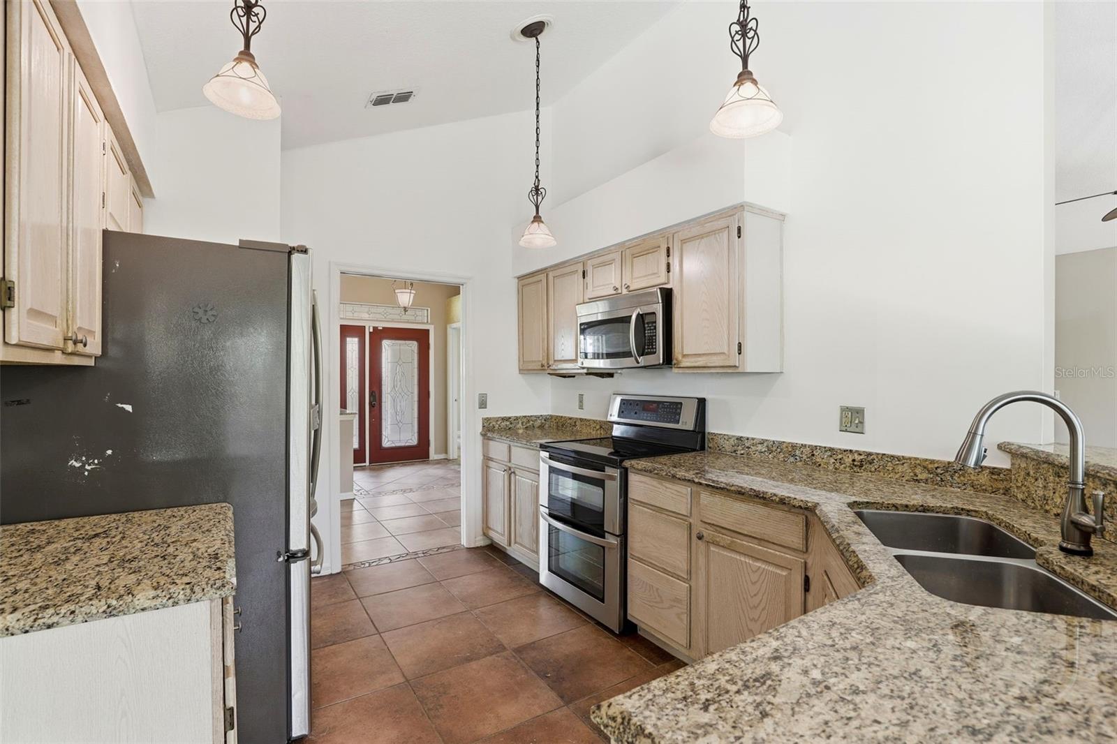 Image 18 of 43 For 1140 Pebble Beach Court