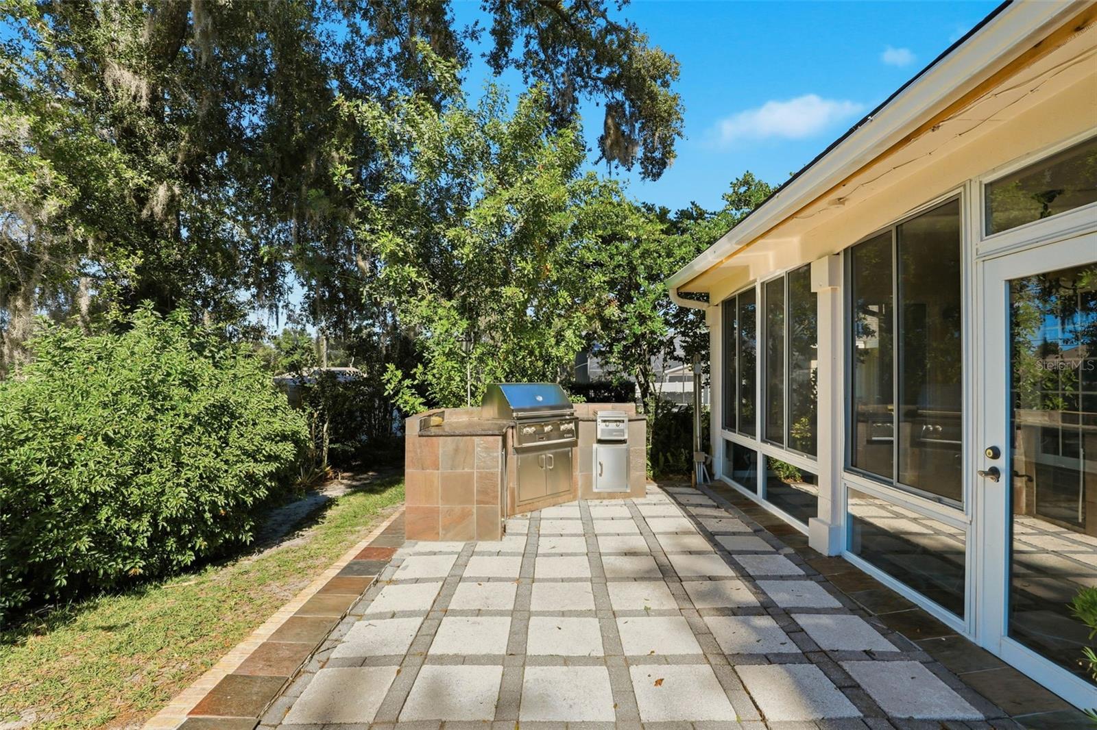 Image 5 of 43 For 1140 Pebble Beach Court