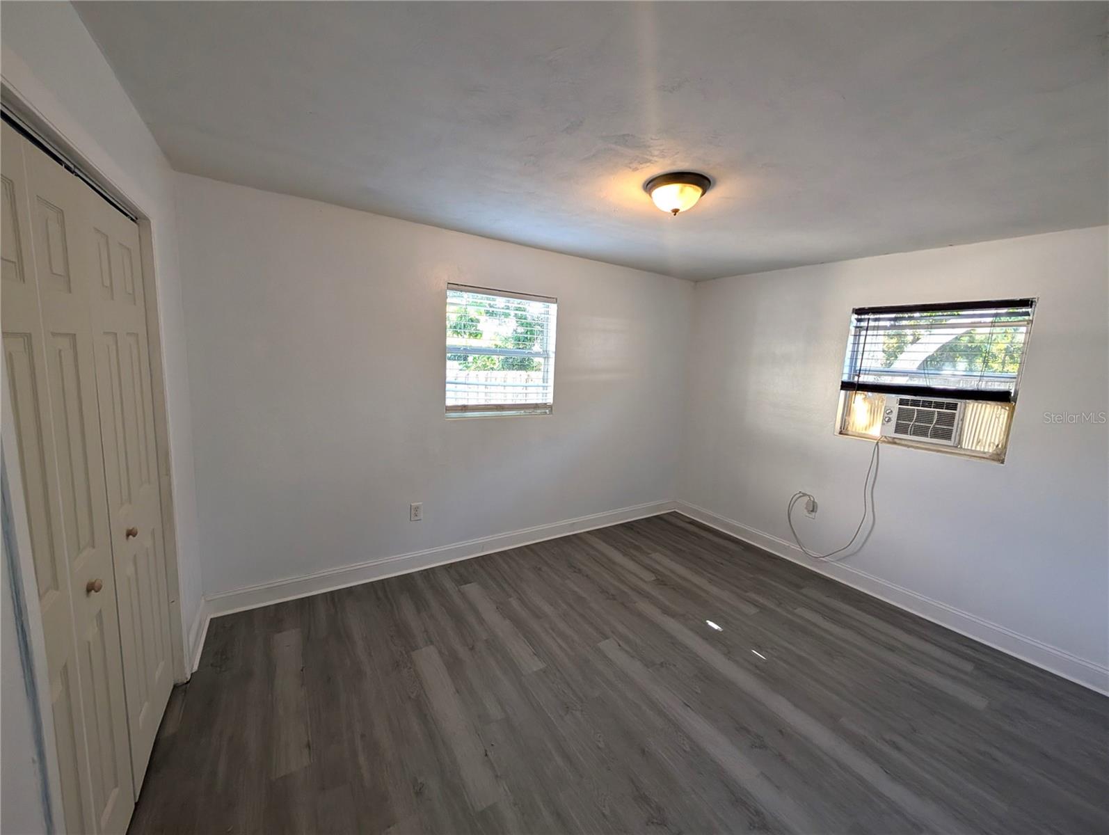 Image 15 of 24 For 219 6th Avenue Sw