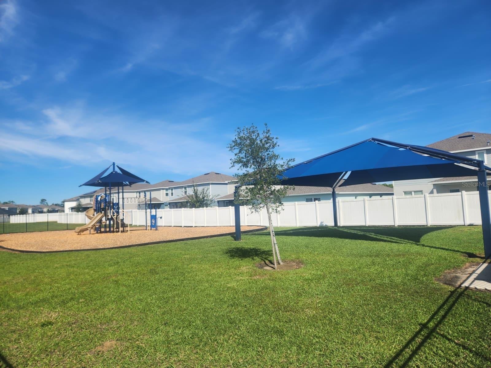 Image 24 of 26 For 3258 Laurent Loop