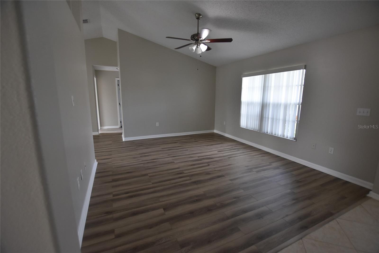 Image 2 of 24 For 2961 Settlers Trail