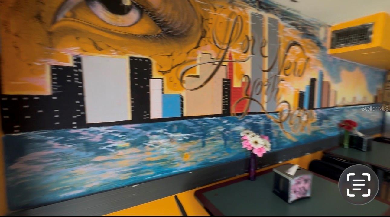 Image 3 of 6 For 9852 Colonial Drive