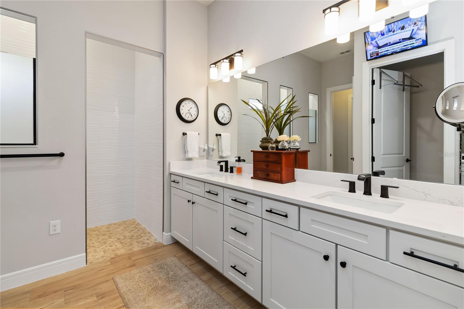 Image 29 of 70 For 2555 Pine Preserve Court