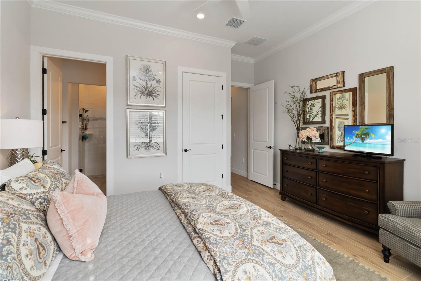 Image 43 of 70 For 2555 Pine Preserve Court