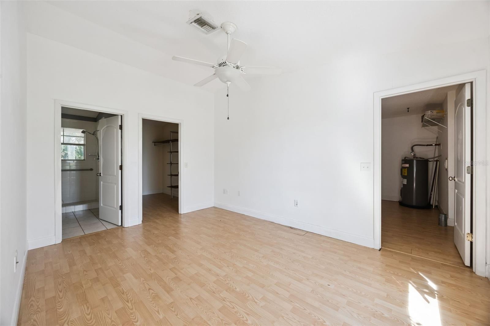 Image 80 of 97 For 560 Fern Street