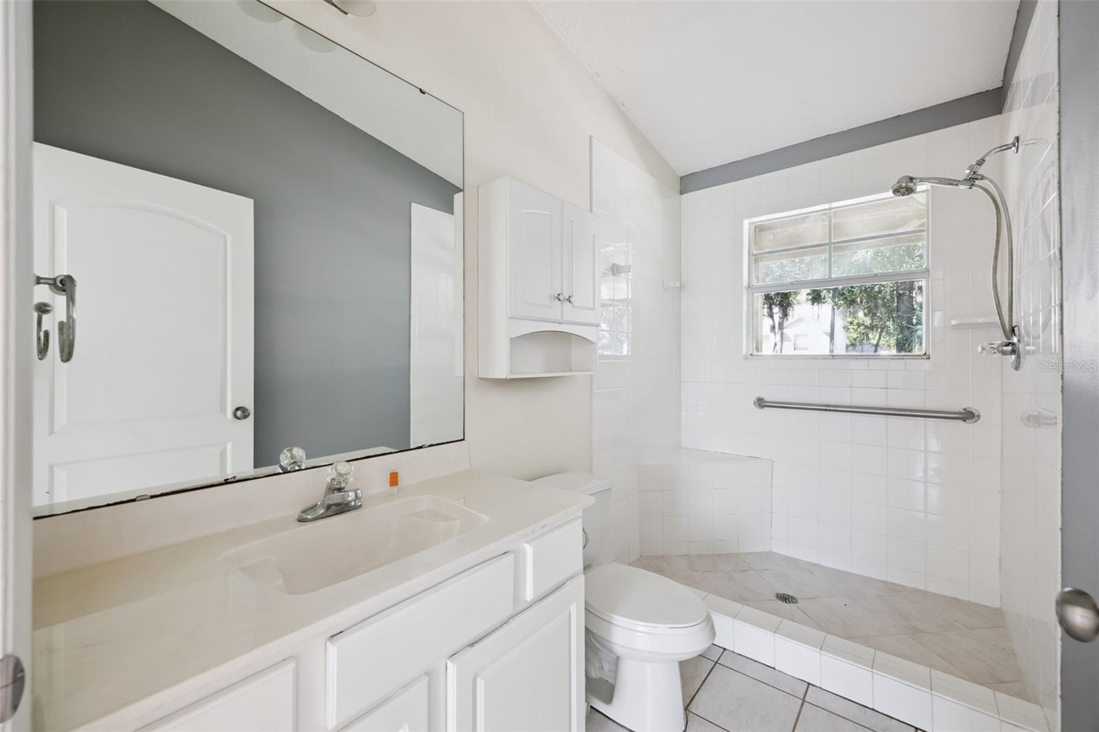 Image 90 of 97 For 560 Fern Street