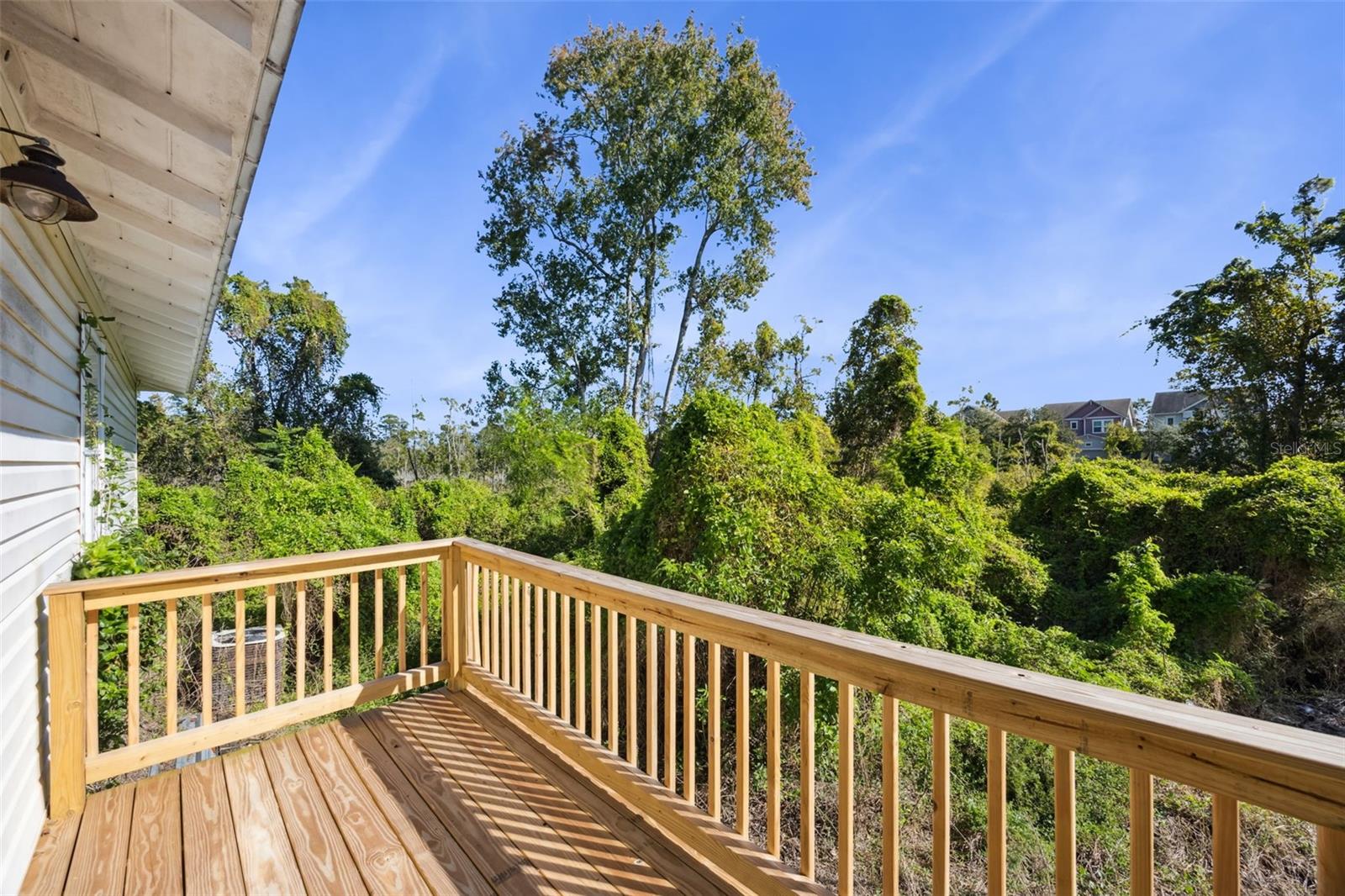 Image 95 of 97 For 560 Fern Street