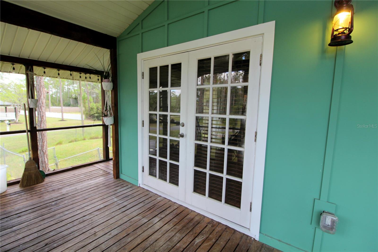 Image 6 of 32 For 14712 Henson Road