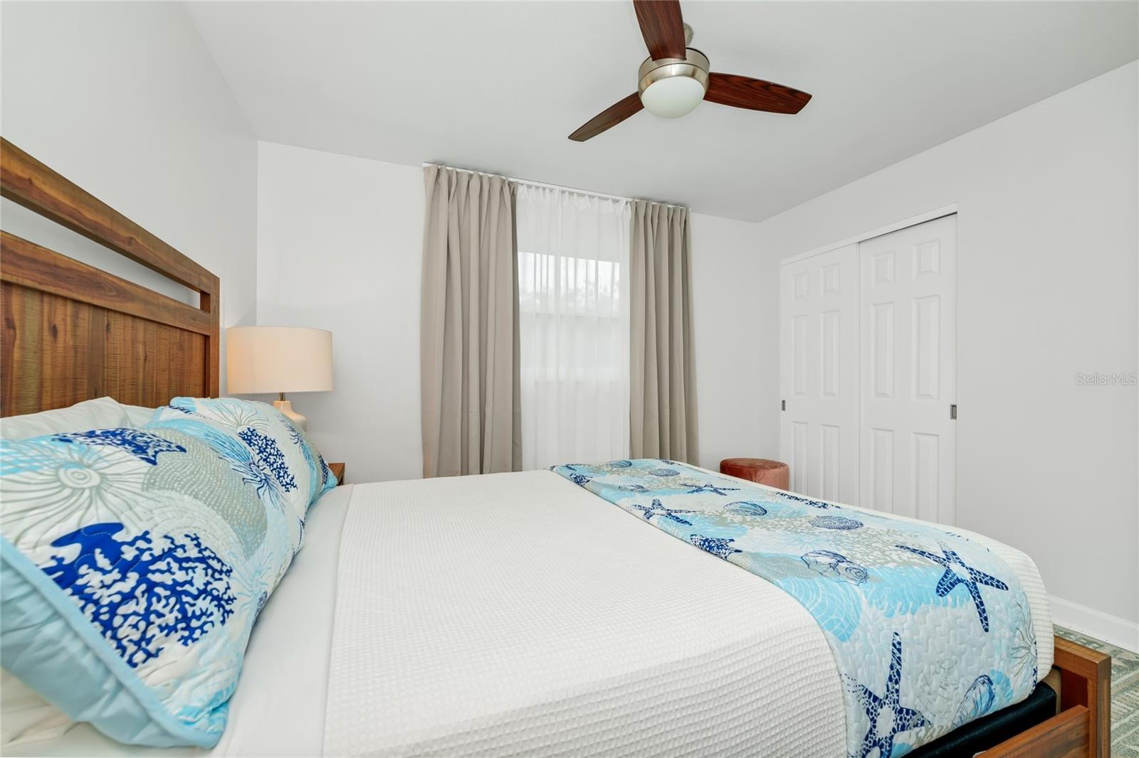 Image 33 of 56 For 363 Harbor Dr