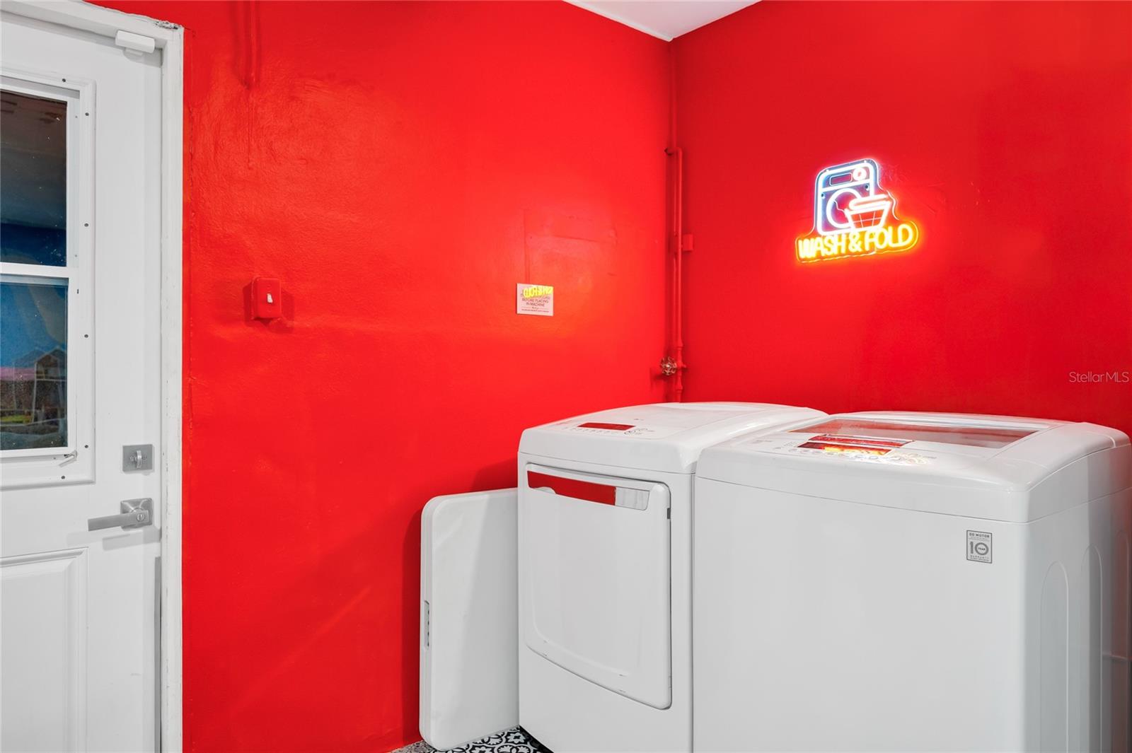 Image 42 of 56 For 363 Harbor Dr