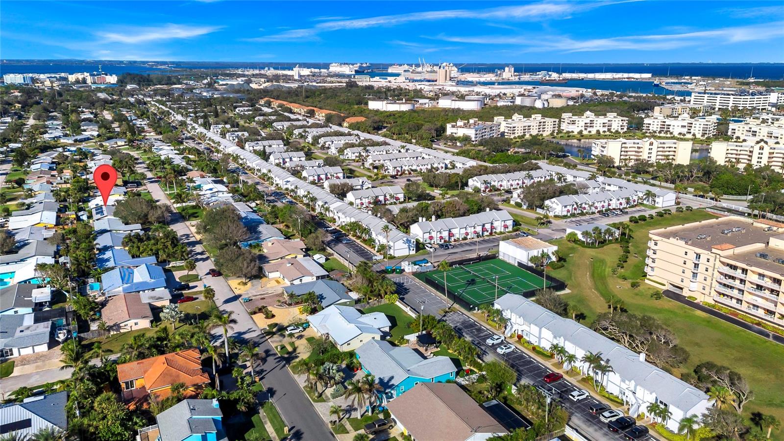 Image 52 of 56 For 363 Harbor Dr