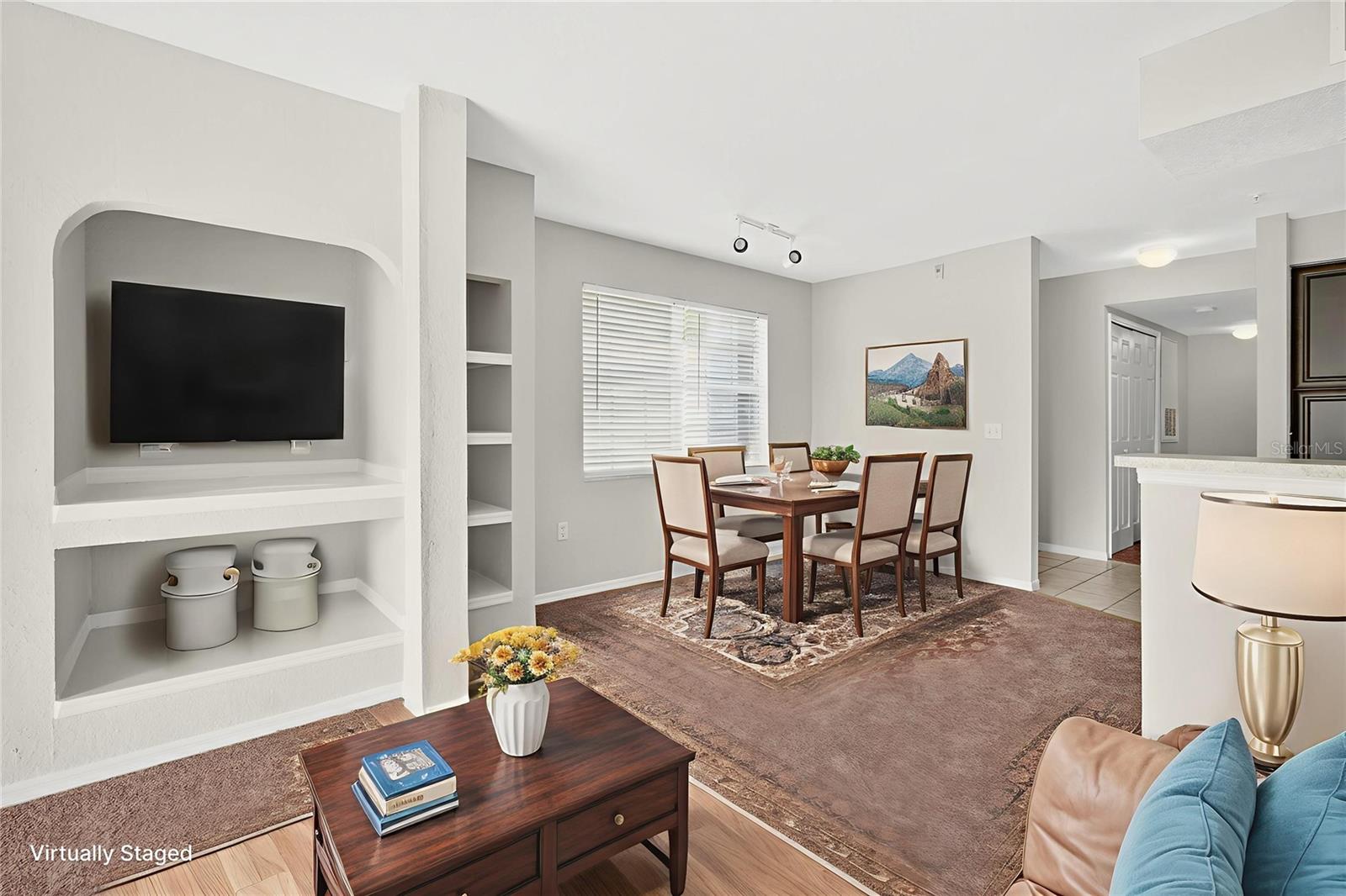 Image 10 of 56 For 13917 Fairway Island Drive S