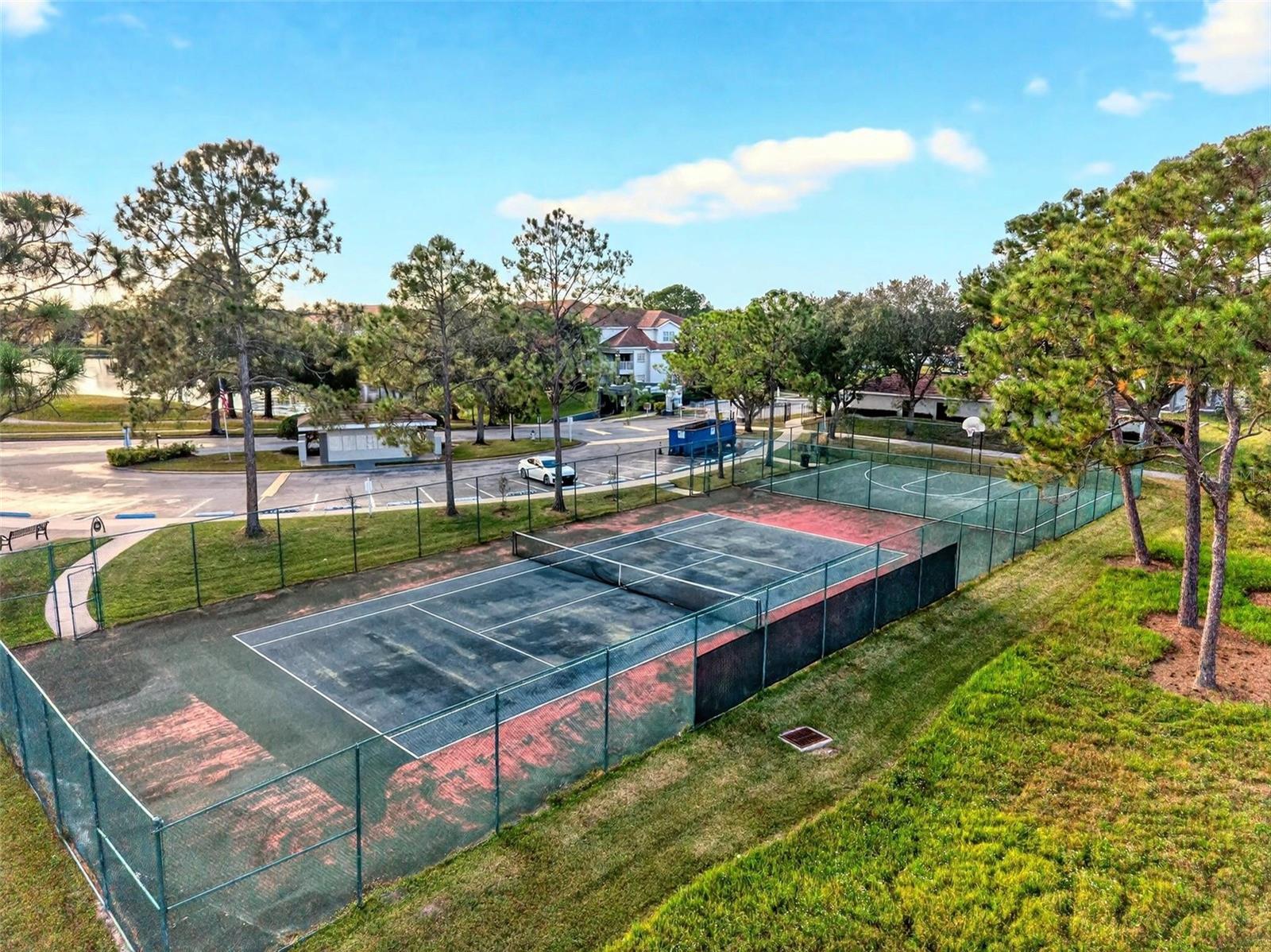 Image 55 of 56 For 13917 Fairway Island Drive S