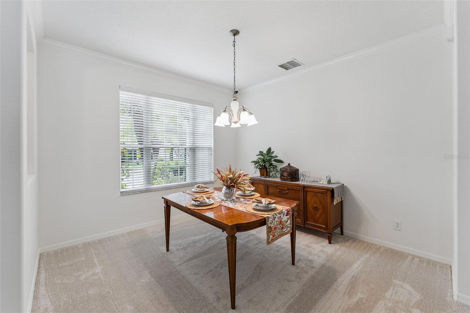 Image 11 of 33 For 1604 Polk Way