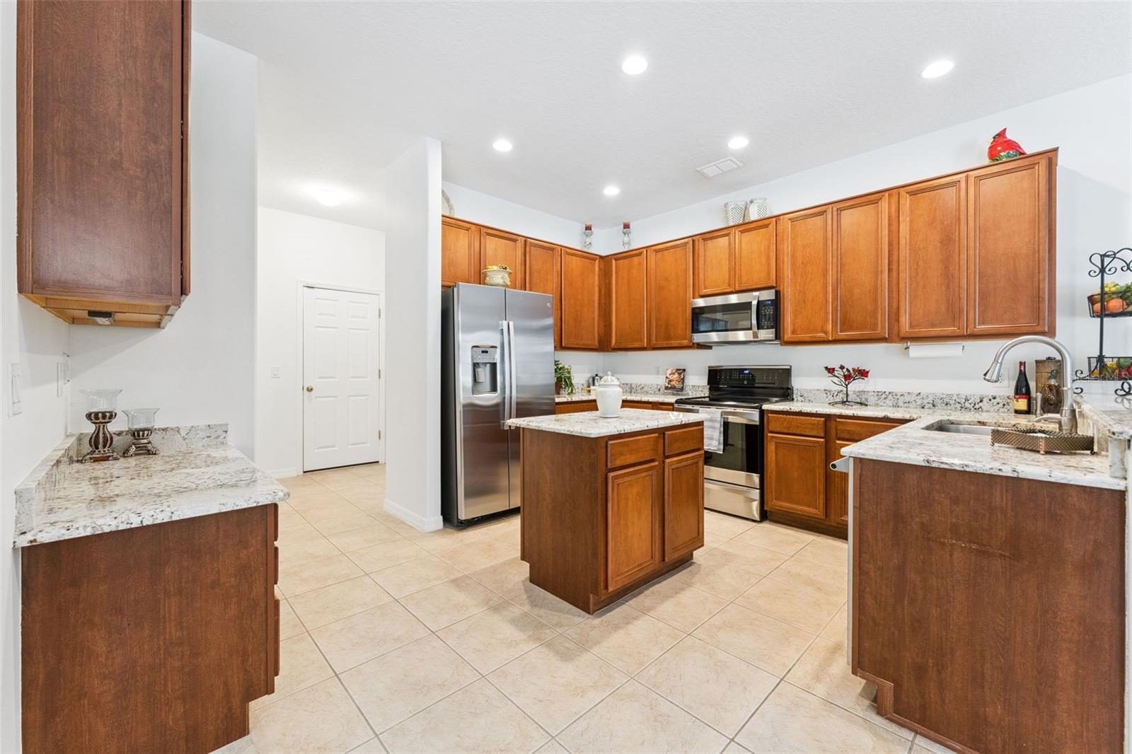 Image 12 of 33 For 1604 Polk Way