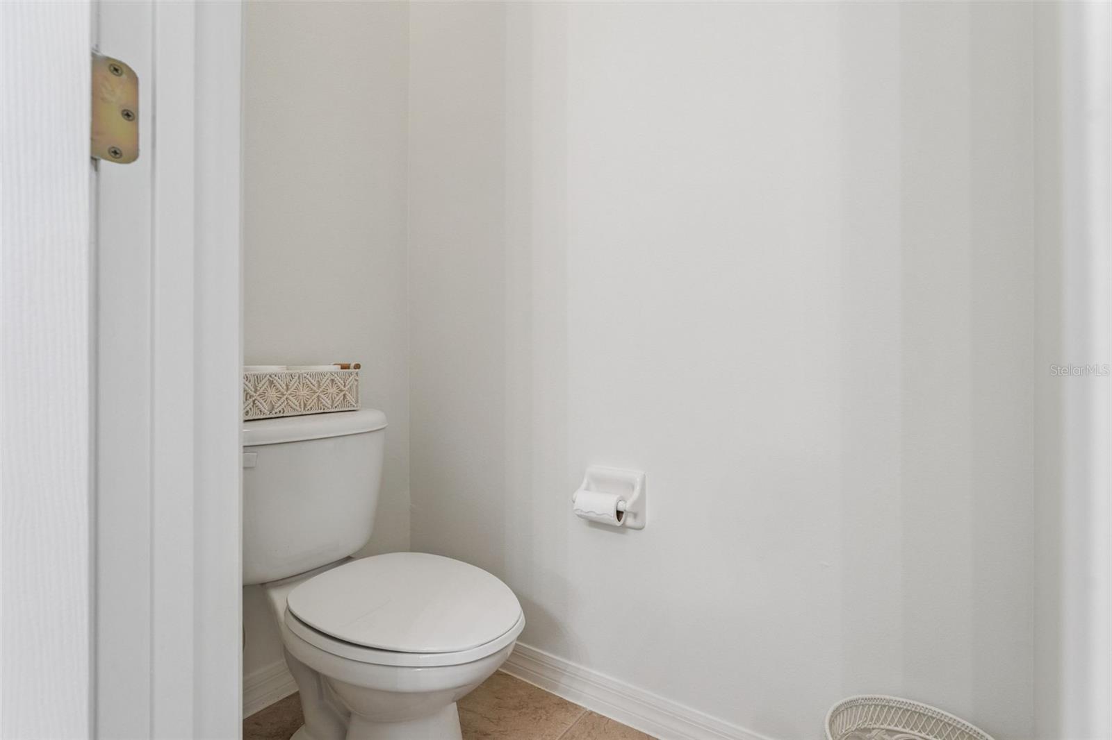 Image 23 of 33 For 1604 Polk Way