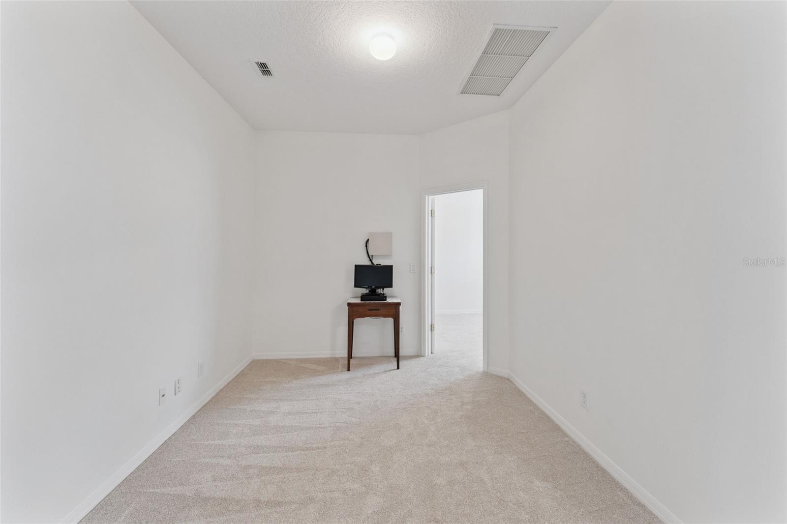 Image 27 of 33 For 1604 Polk Way